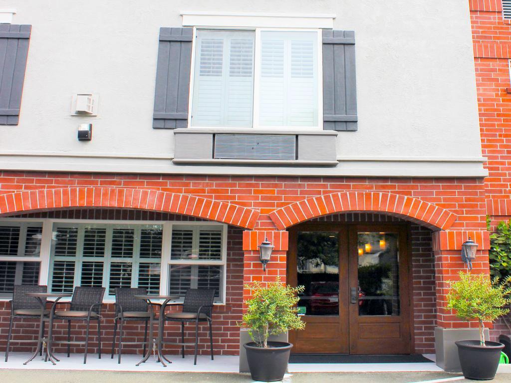 Bel Abri Napa Valley Inn Zewnętrze zdjęcie