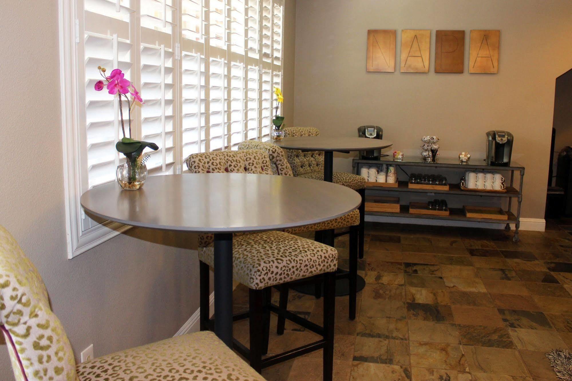 Bel Abri Napa Valley Inn Zewnętrze zdjęcie