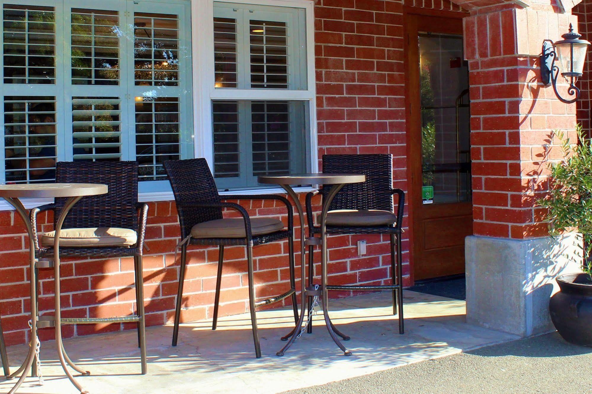 Bel Abri Napa Valley Inn Zewnętrze zdjęcie
